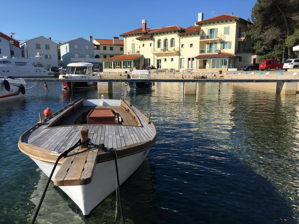 Hotel Televrin Nerezine Exteriér fotografie